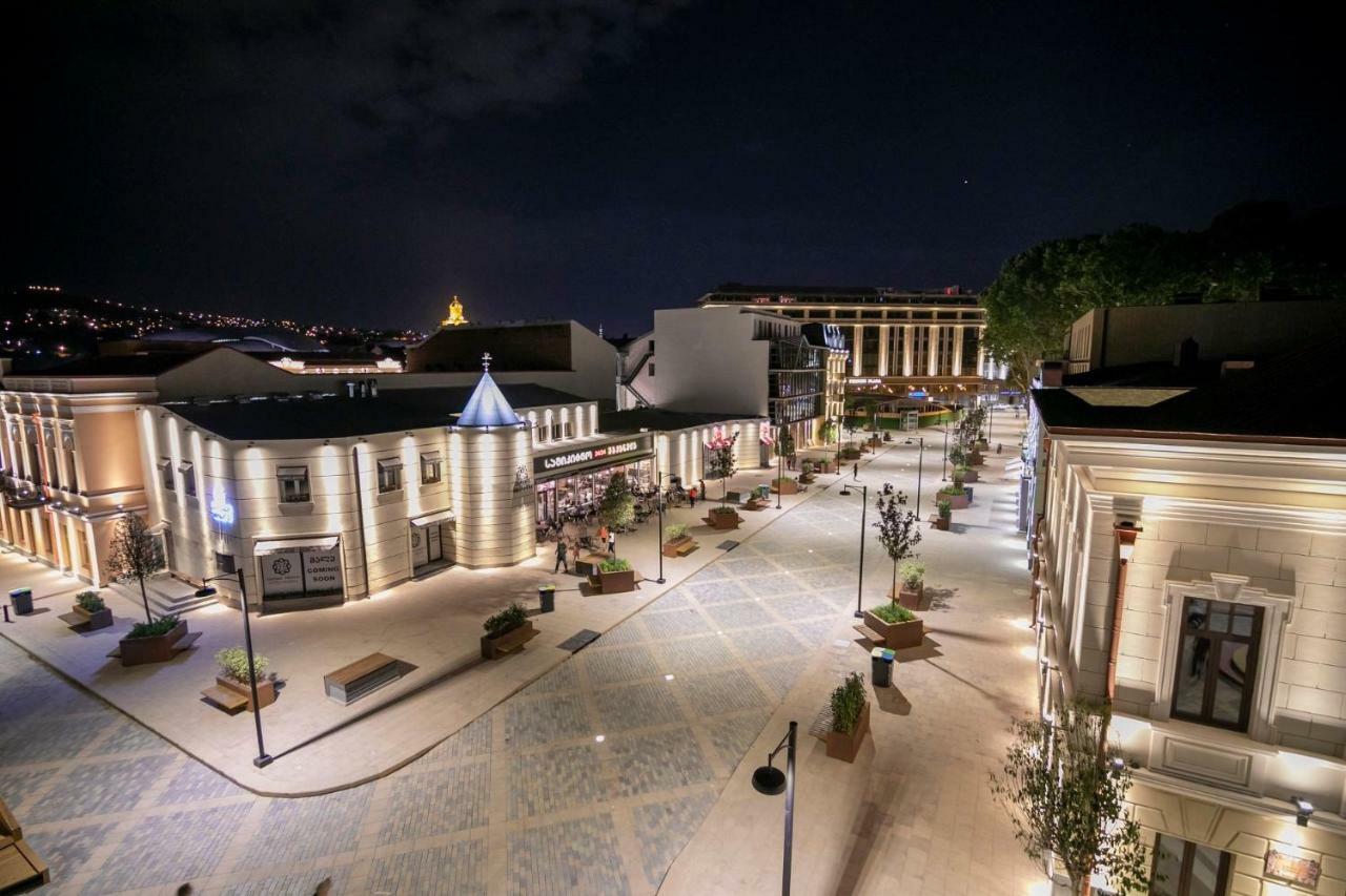 Atoneli Hotel Тбилиси Экстерьер фото